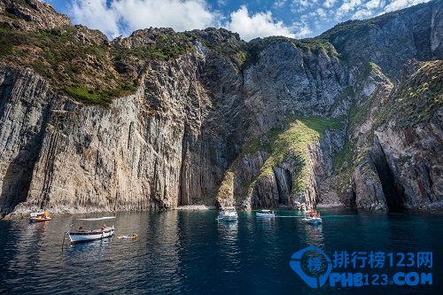 盘点意大利10大岛屿 哪个最能＂蛊惑＂你心插图4