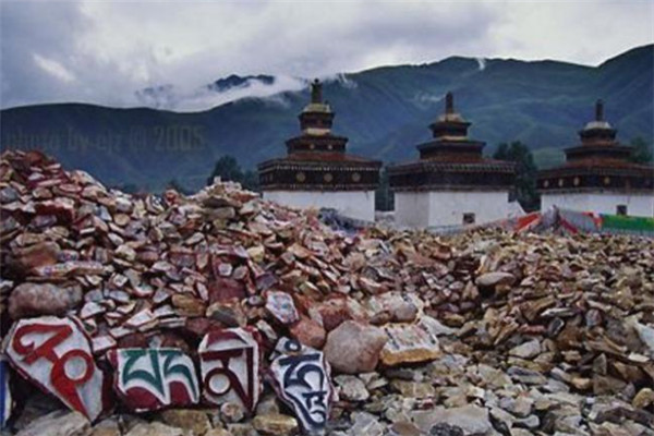 青海十大景点排行榜：结古寺上榜，第四适合修养身心插图5