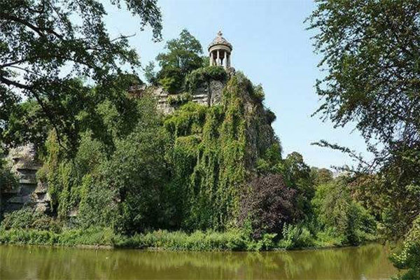 法国巴黎十大旅游景点，能玩还能吃的好玩景点推荐插图