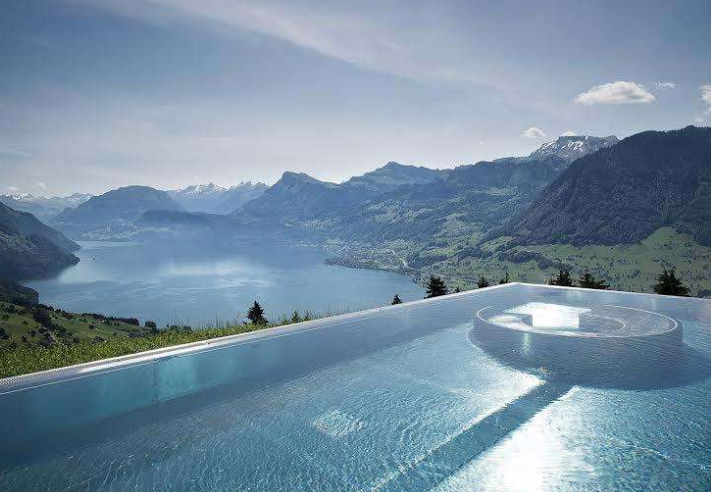 全球十大泳池排行榜 与大海相连的泳池，带给你别样的视觉体验插图6