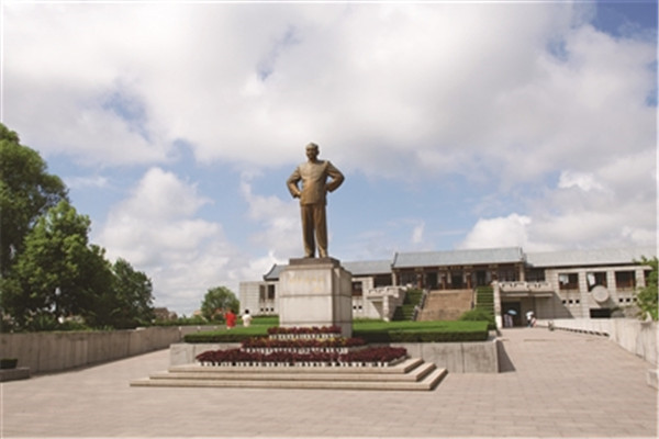 中国十大红色旅游景区:遵义会议纪念馆上榜，第6在成都插图1