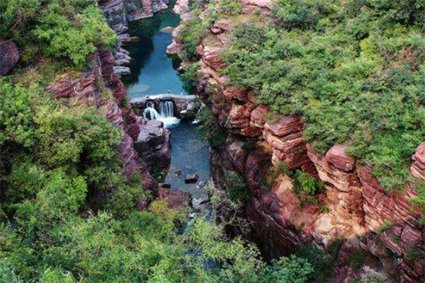 焦作十大风景名胜排行榜：青龙峡景区上榜，第四有玻璃栈道插图5