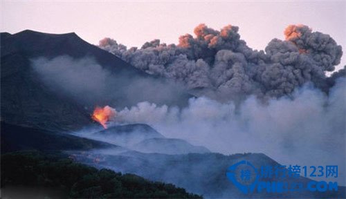 全球10大最上镜火山排行榜插图6