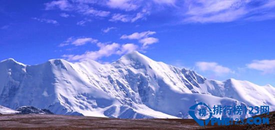 中国十大最美雪山排行榜插图2