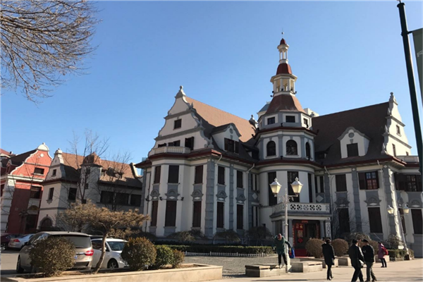 天津旅游必去的名人故居 庆王府 溥仪静园上榜插图7