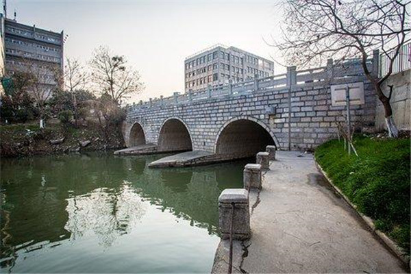 南京十大风景名胜排名:石臼湖第6，第8求姻缘超灵插图8