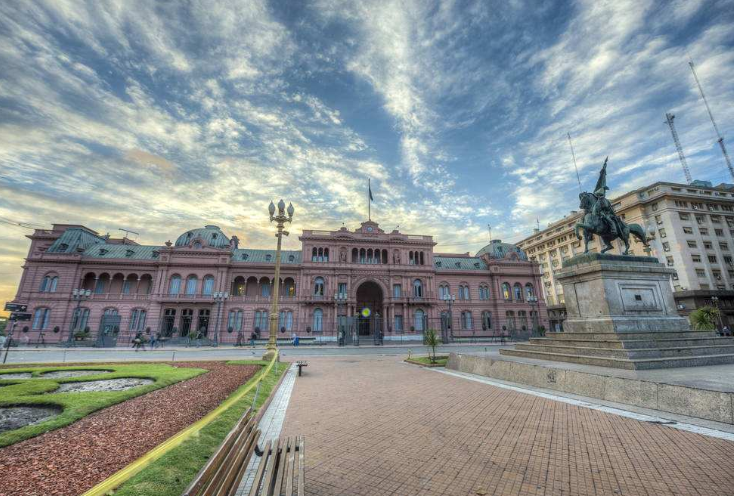 全球十大广场排行榜 莫斯科红场位列第一，天安门排第七插图1