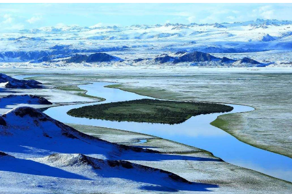 中国十大人少好玩的景点：武功山上榜，它因溶洞著名插图4