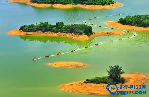 中国最美的十大湖泊 此生必去一次插图8