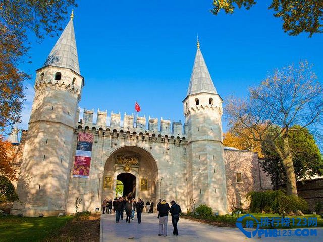 世界最权威的十大皇宫御苑排行榜插图3