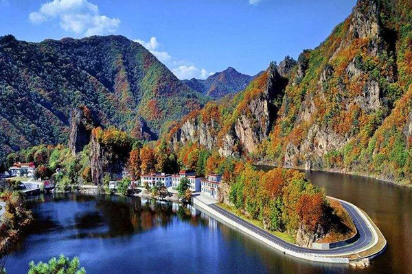 辽宁十大爬山好去处:关门山上榜，第一有千朵莲花山之称插图1