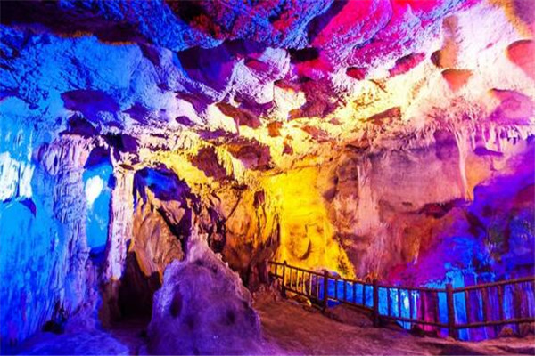 凉山州最好玩的地方推荐 凉山州好玩的地方排行榜插图5