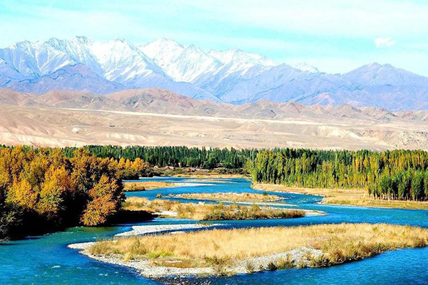 新疆十大爬山好去处：阿尔金山上榜，第一名高度仅次珠峰插图1