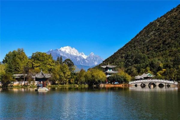 十大情侣适合短期旅行城市排名 情侣短期旅游可以去这里插图3