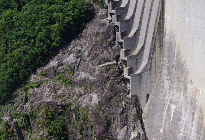 全球五大蹦极地点排行榜 澳门塔位列第二，第一名高321米插图2