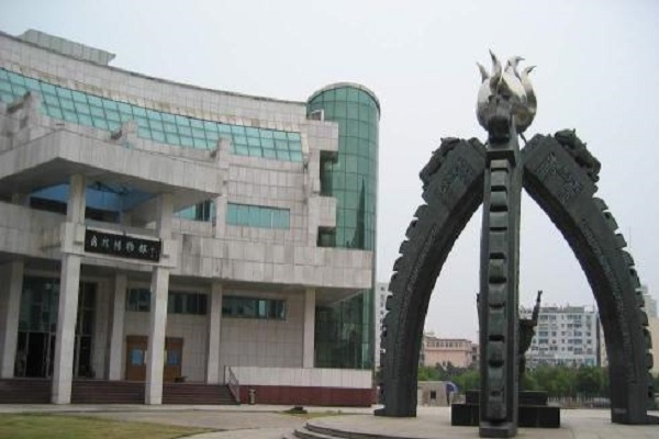 南昌十大最值得去的景点：南昌之星上榜，第九千年历史插图7