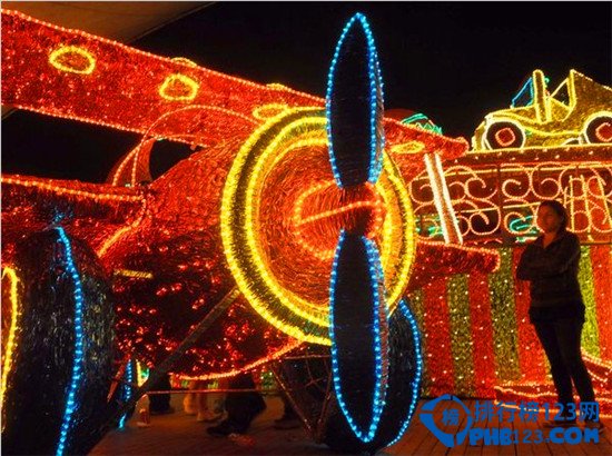 全球十大最佳节日彩灯观赏地排行榜插图4