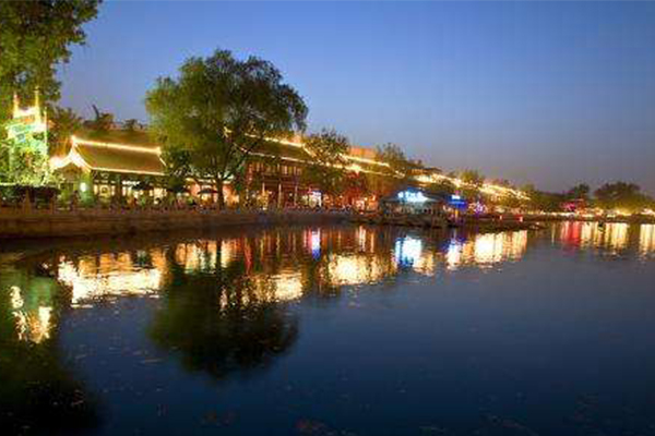 北京十大美食最多的景点 南锣鼓巷上榜 地道北京美食全在这儿插图2