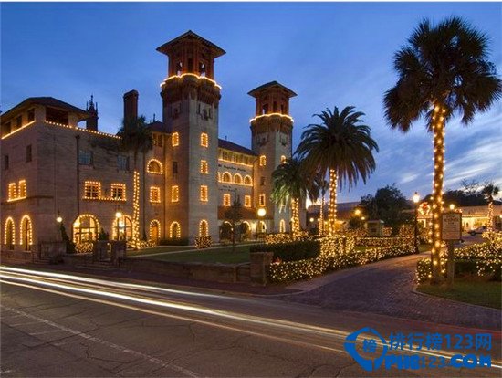 全球十大最佳节日彩灯观赏地排行榜插图9