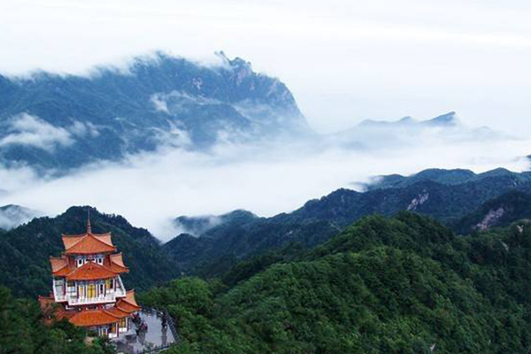 福建十大名山:三教名山武夷山上榜，第七名的特产是灵芝插图9