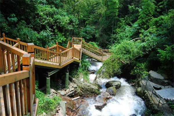 厦门适合情侣单独地方 椰风寨必去，灯塔公园浪漫到不行插图