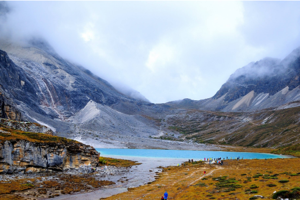 四川必去的十大景点：九寨沟上榜，它始于春秋战国插图1