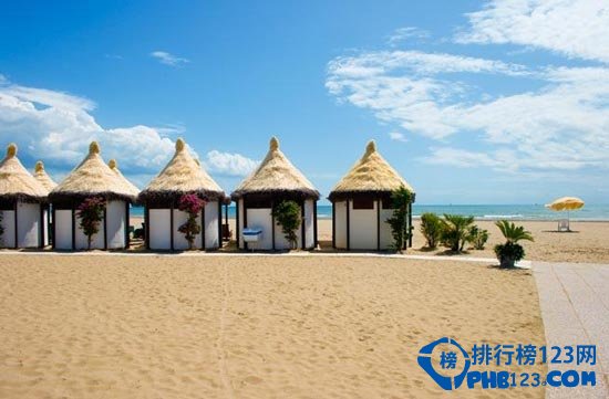 盘点意大利十大最迷人的海边小镇插图5