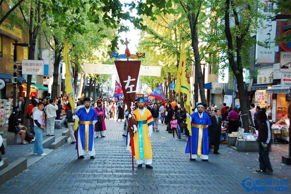 韩国首尔十大著名商街插图1