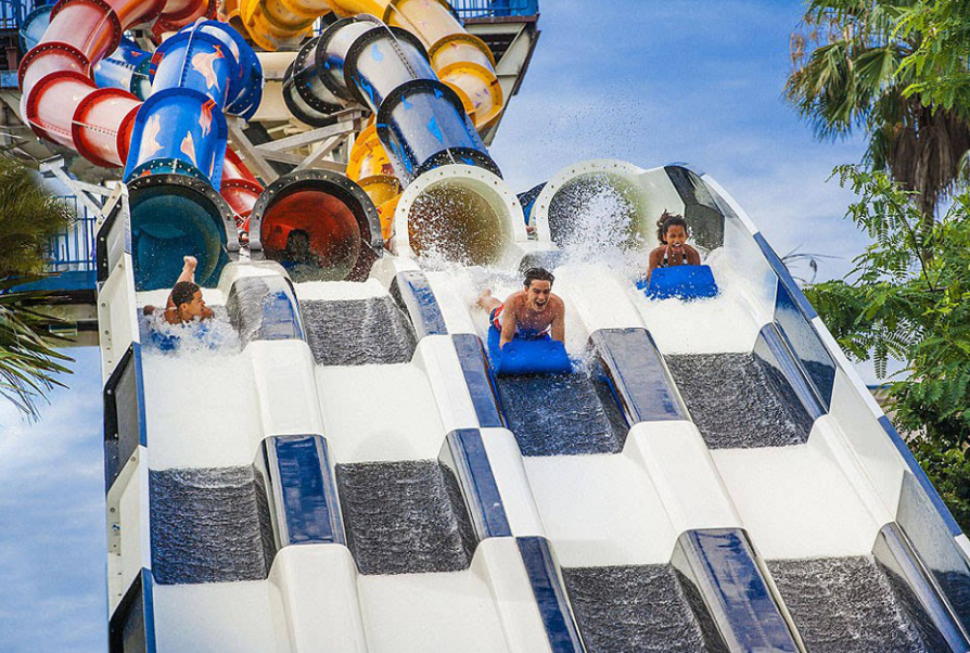 世界十大水滑梯 感受不一样的水上乐趣插图3