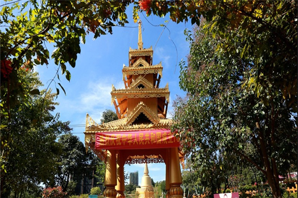 昆明十大风景名胜区排行榜：海埂大坝上榜，云南民族村第十插图4