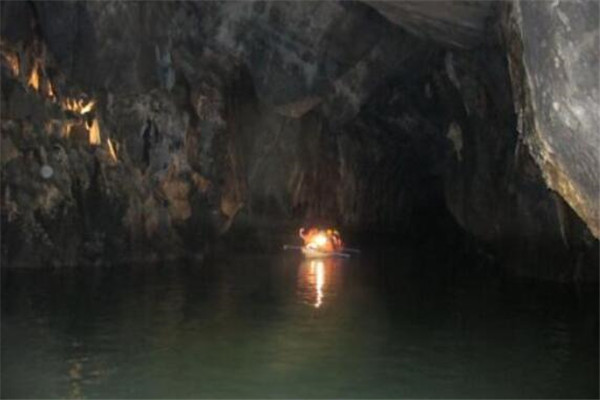世界十大洞穴 鹿洞至今还有没找到尽头，最后一个在我国插图5