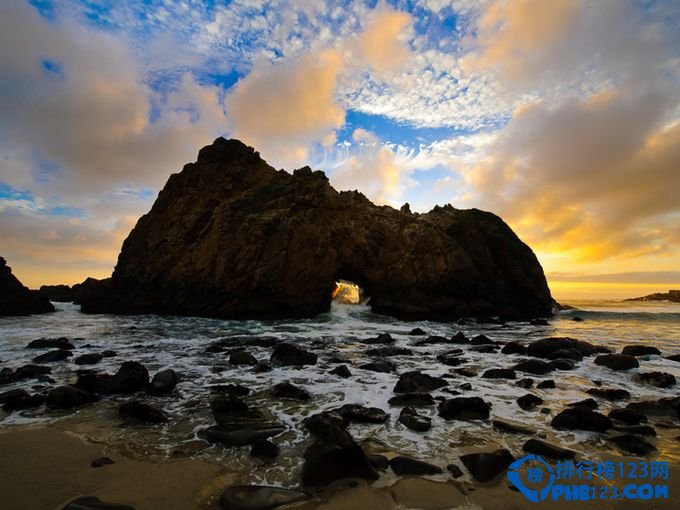 全球最美的十大彩色沙滩排行榜插图7