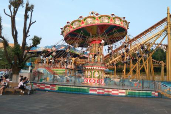 贵阳十大最好玩的地方:少数民族聚居地花溪高坡上榜插图3