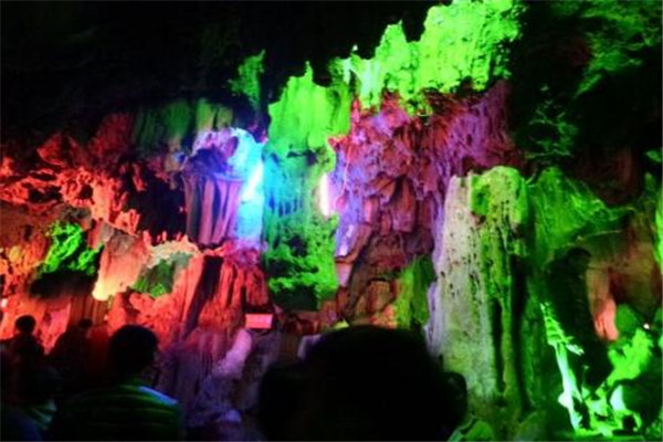 玉林最好玩的地方推荐 玉林好玩的地方排行榜插图1