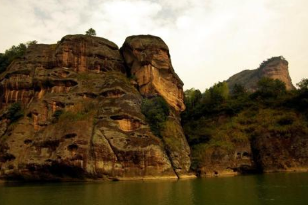 江西十大最受欢迎景点 庐山和景德镇最出名，五大名山上榜插图6