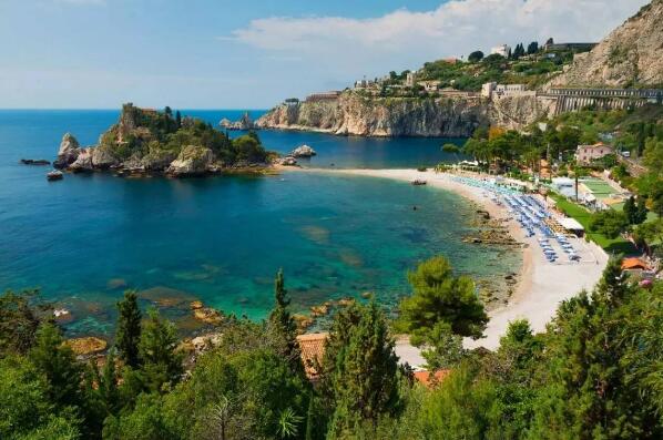 全球十大最美电影拍摄地 湄公河上榜，第十是地球上最像月球的地方插图