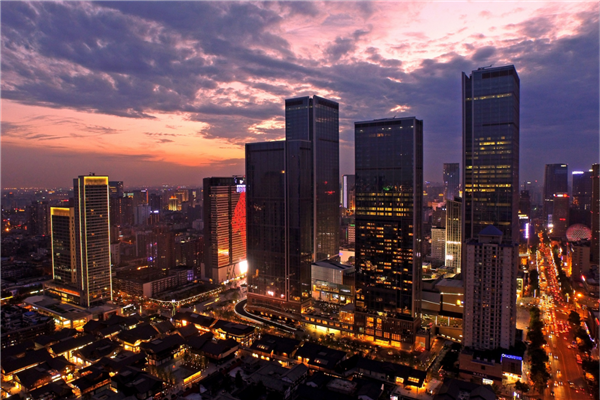 夏日旅行必去城市排名 昆明四季如春 北戴河景色优美插图4