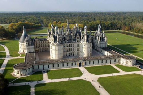 法国十大著名景点排行榜：埃菲尔铁塔上榜，第五修建最早插图8