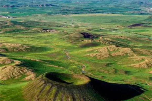 中国捡石十大圣地：太行山上榜，第四是著名魔鬼城插图4