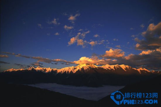 中国十大最美雪山排行榜插图7