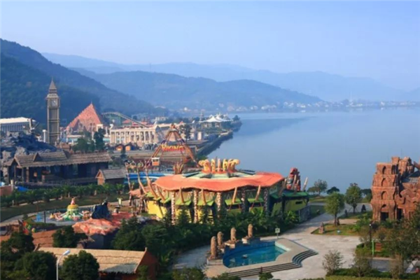 宁波十大游乐场排行榜：环球乐园上榜，梅山湾冰雪大世界第一插图4