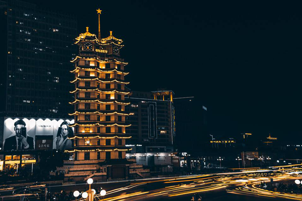 抖音上郑州最火的地方top10：德化街/蹦床公园上榜，快打卡插图2