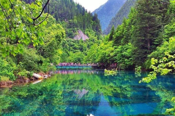 中国十大最值得去的景点，张家界武陵源与海南三亚亚龙湾上榜插图5