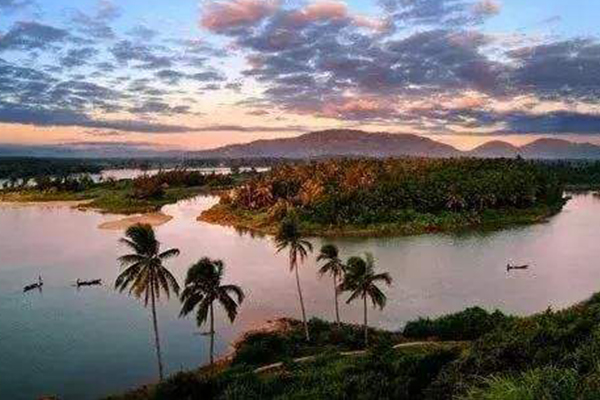 海南十大最好玩的地方:南湾猴岛上榜，三面环海 风光秀丽插图9