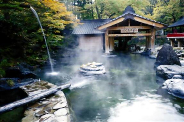 世界十大温泉聚集地 匈牙利上榜，第五能体验到冰火两重天插图8