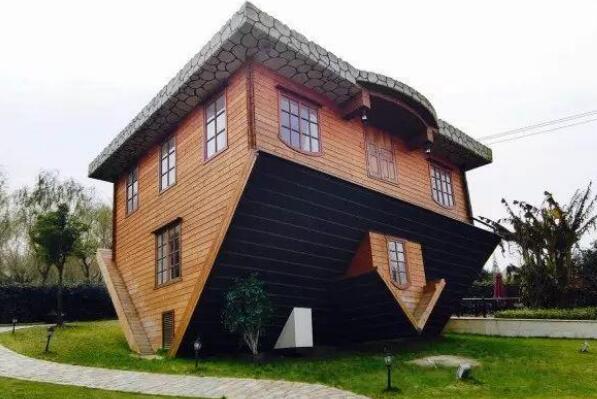 全球最奇葩的十大景点排行榜 捷克人骨教堂上榜，第一在中国插图