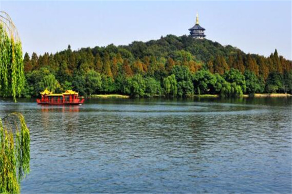 中国十大网红打卡地 稻城上榜，你还有哪几个点没去插图2