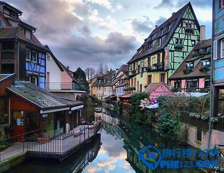 全球十大人文度假小镇排行榜插图6