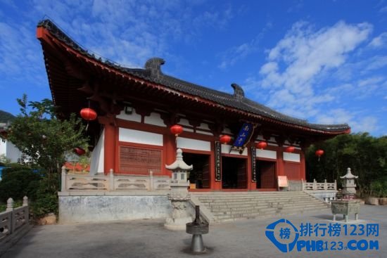 中国十大祈福胜地排行榜插图1