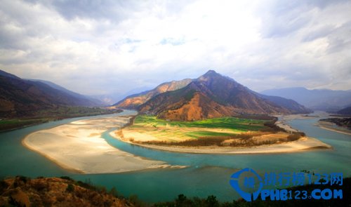 中国十大壮美江湾插图